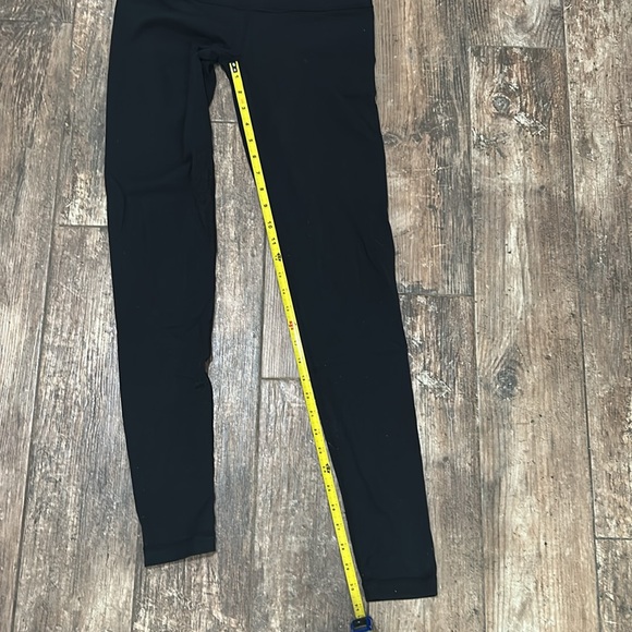 Lululemon Athletica Classic Black Leggings - Picture 5 of 8